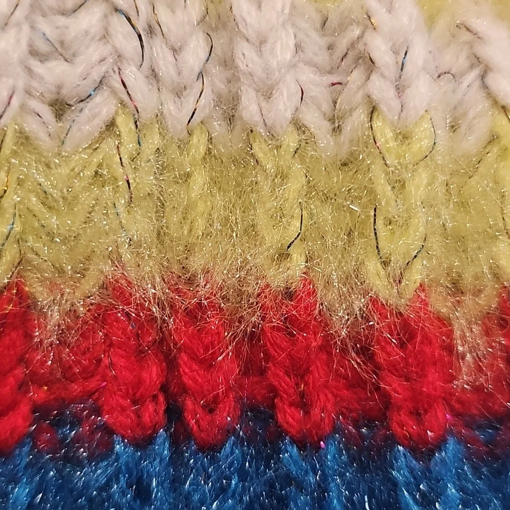 SO Multicolor Striped Kids Or Womens  Beanie with Pom Pom. New With Tags‎